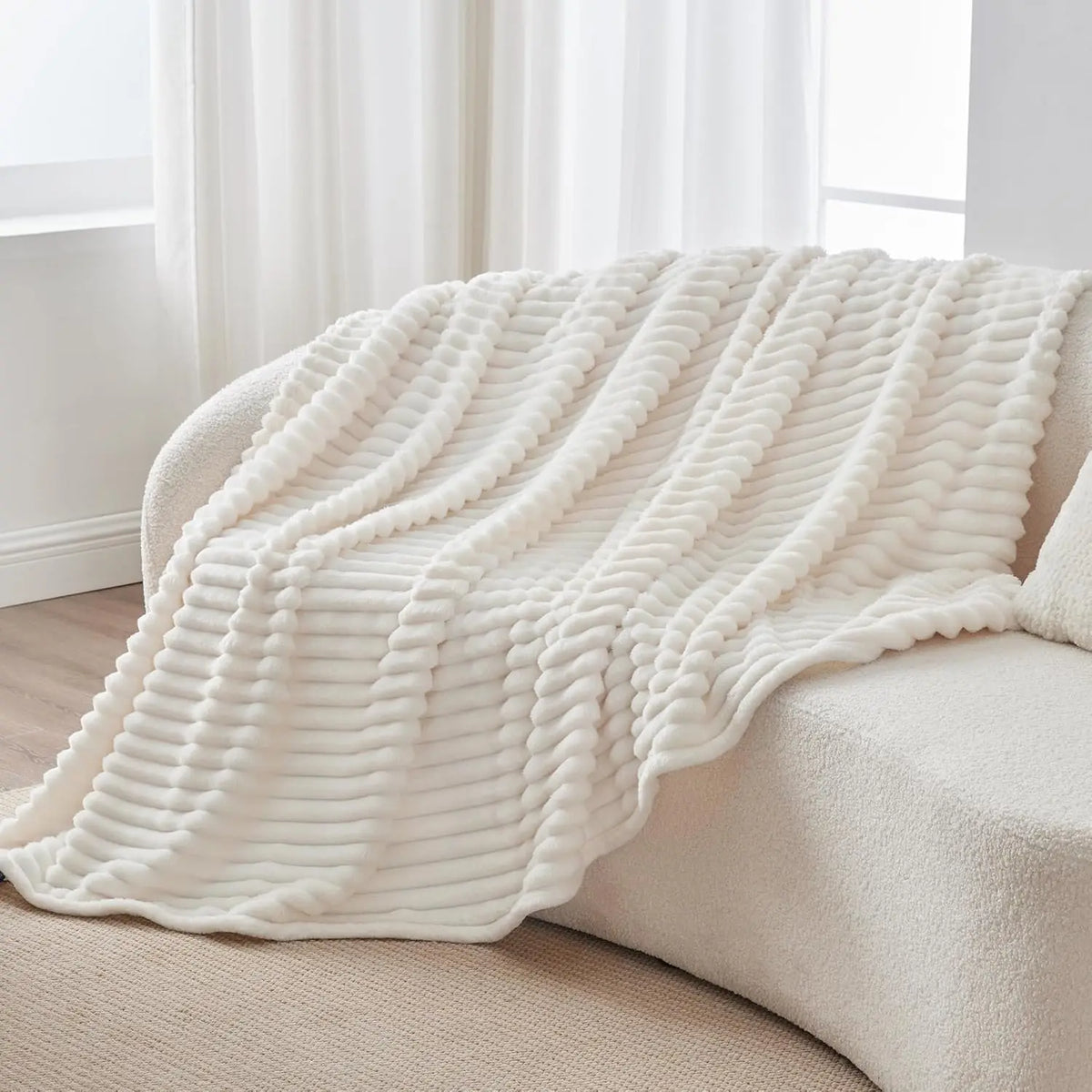 Ripple Plush Blanket product image 6